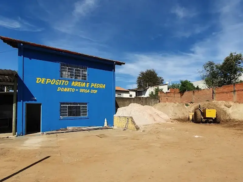 Fachada do Depósito Areia e Pedra Donato